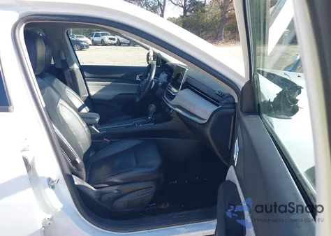 2022 Jeep Compass Latitude Lux 4X4 из США, поврежденный, VIN 3C4NJDFB6NT130538